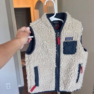 Patagonia Cream and Blue Sherpa Vest 2T